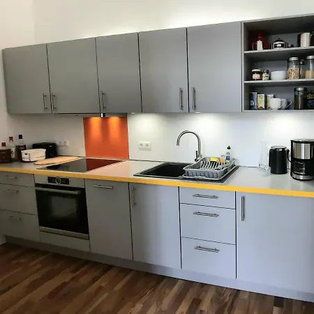 Apartment Ferienwohnung Am Karthausgarten